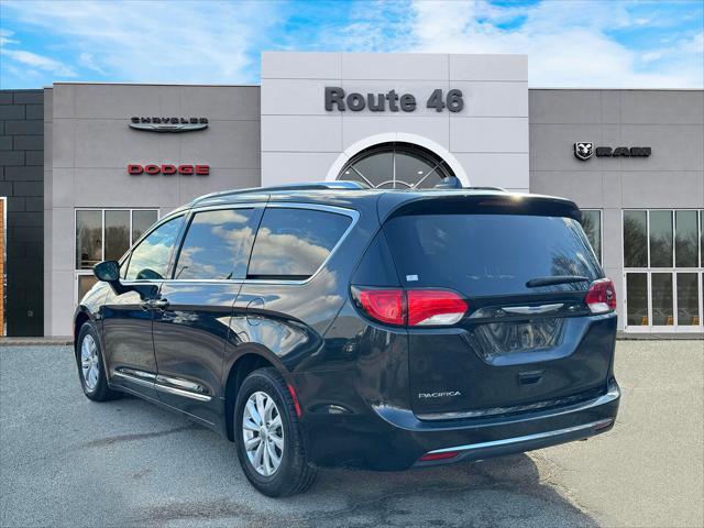 used 2018 Chrysler Pacifica car, priced at $15,991