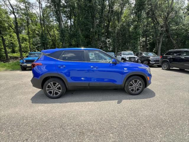 used 2023 Kia Seltos car, priced at $19,991
