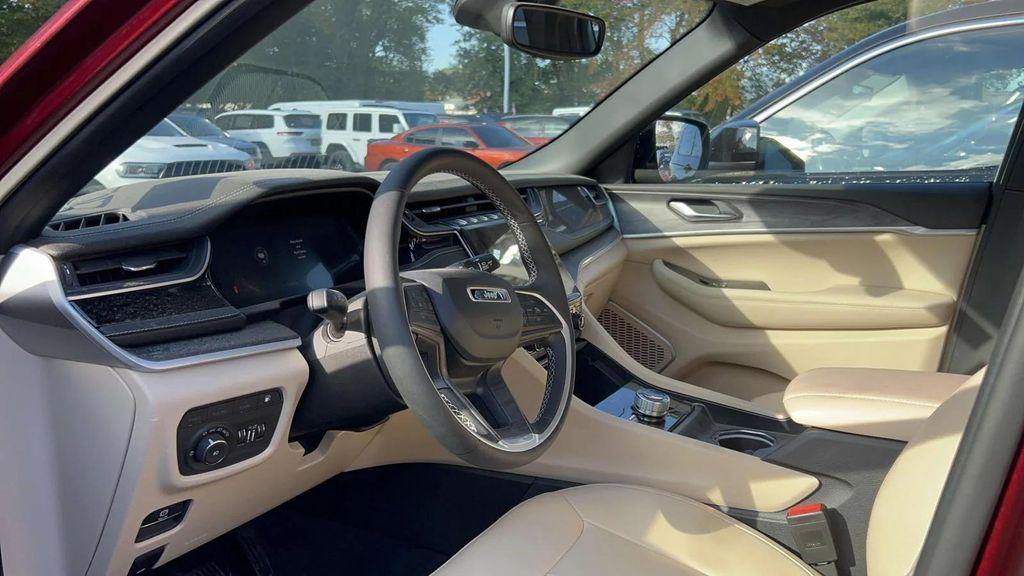 used 2024 Jeep Grand Cherokee 4xe car, priced at $27,991