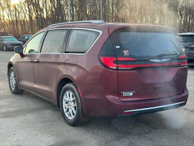 used 2021 Chrysler Pacifica car, priced at $25,991