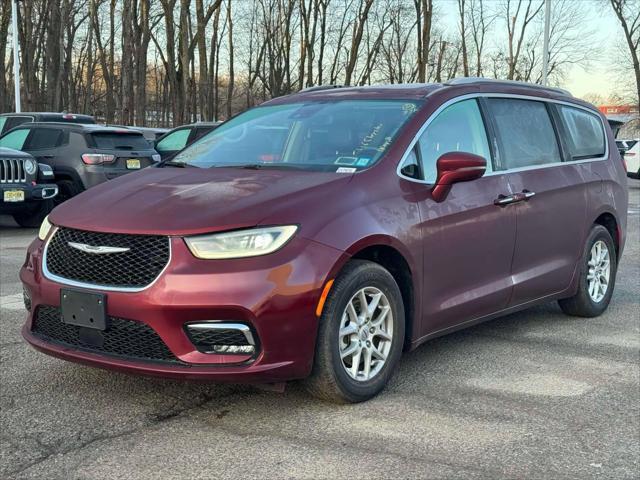 used 2021 Chrysler Pacifica car, priced at $25,991