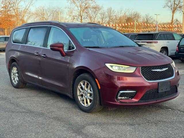 used 2021 Chrysler Pacifica car, priced at $25,991