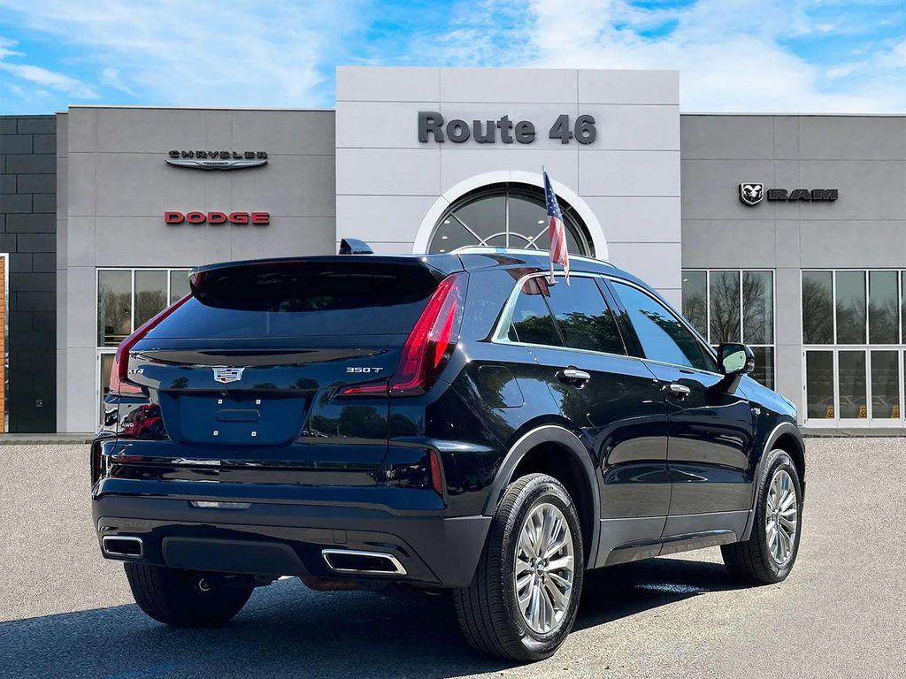 used 2024 Cadillac XT4 car, priced at $31,991