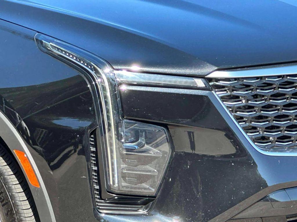 used 2024 Cadillac XT4 car, priced at $31,991