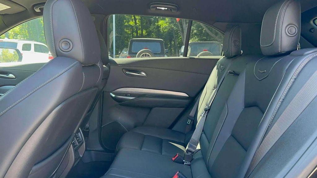 used 2024 Cadillac XT4 car, priced at $31,991
