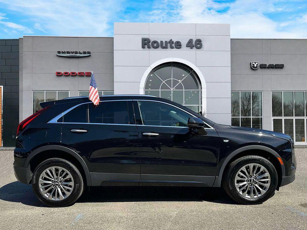 used 2024 Cadillac XT4 car, priced at $31,991