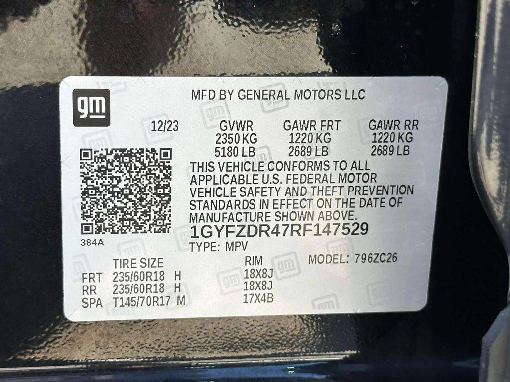 used 2024 Cadillac XT4 car, priced at $31,991