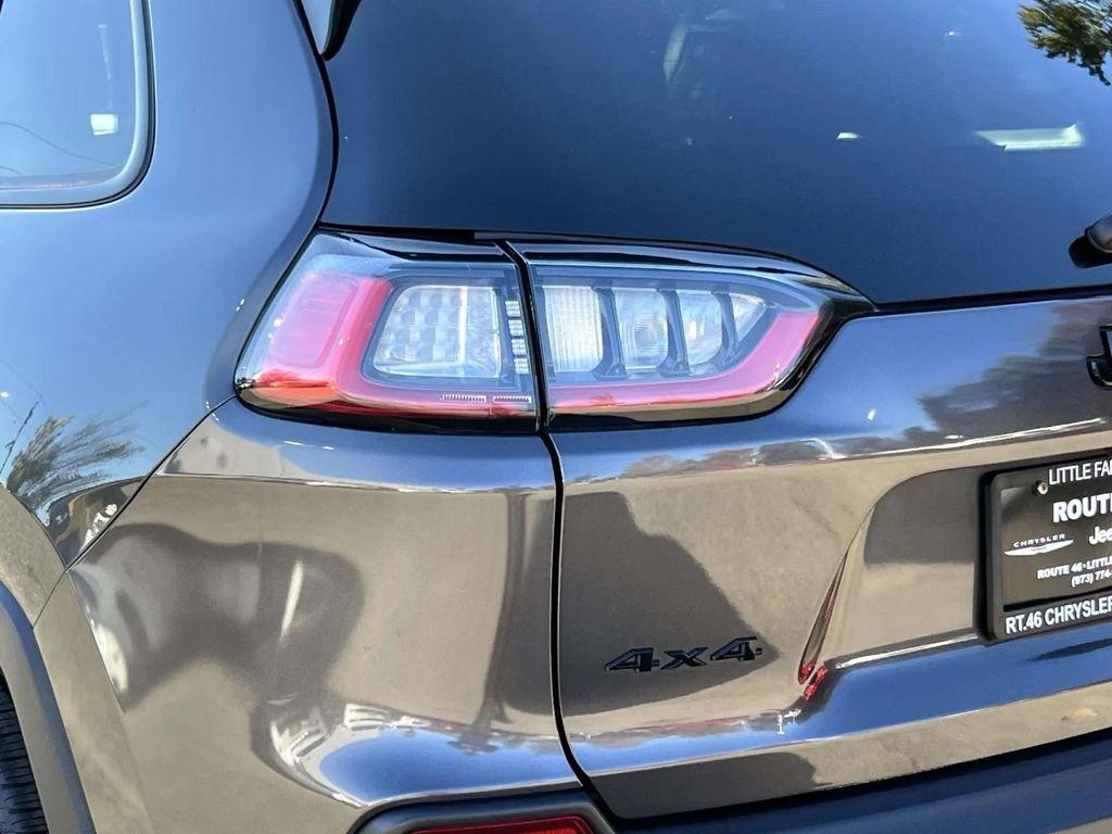 used 2023 Jeep Cherokee car, priced at $21,991