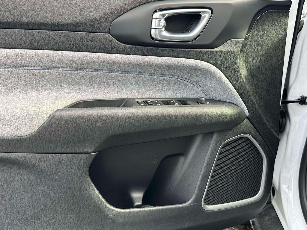 used 2023 Jeep Compass car, priced at $22,991