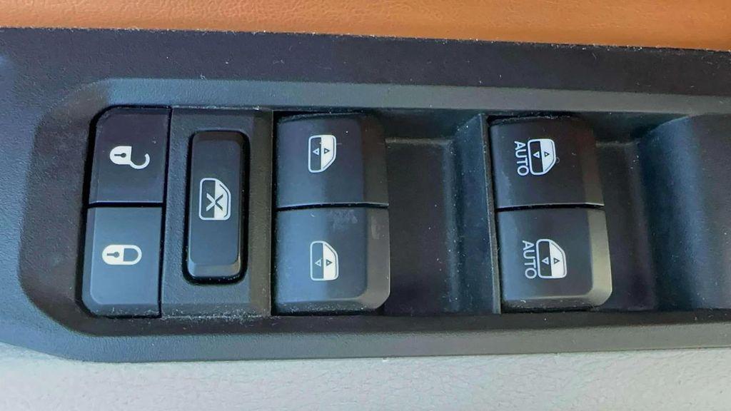 used 2022 Jeep Compass car, priced at $21,991