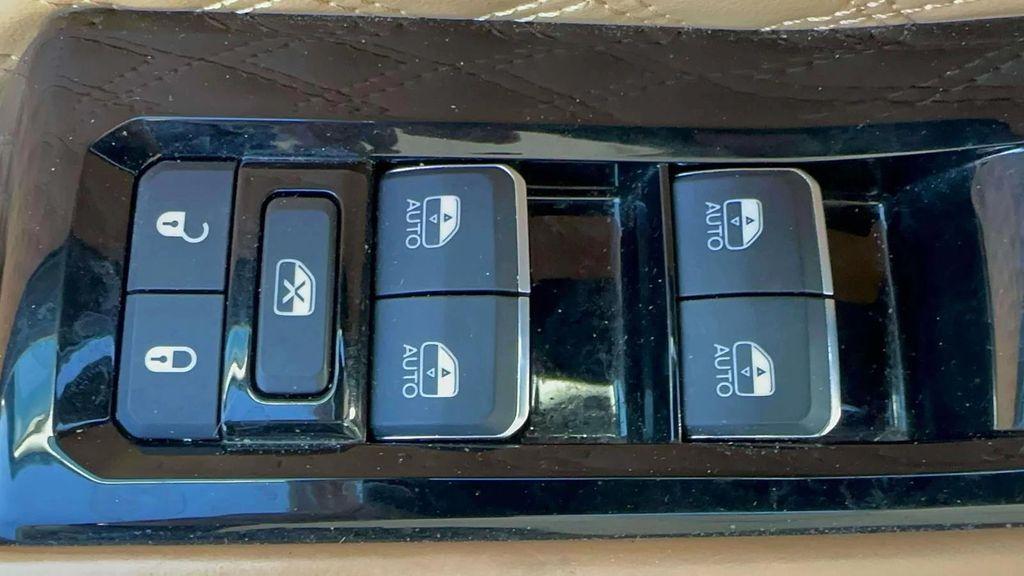used 2022 Jeep Grand Cherokee L car, priced at $38,991