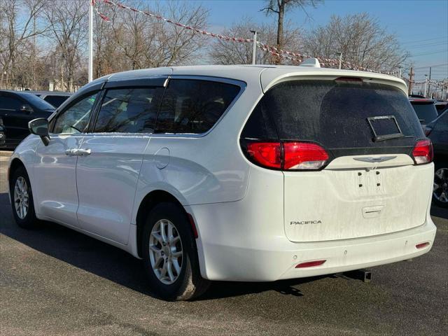 used 2019 Chrysler Pacifica car, priced at $13,991