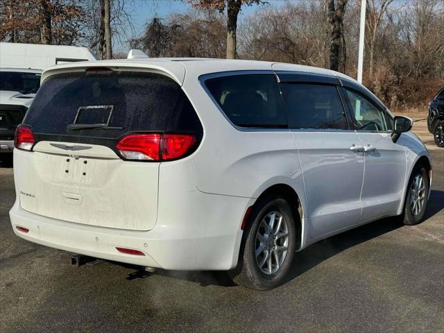 used 2019 Chrysler Pacifica car, priced at $13,991