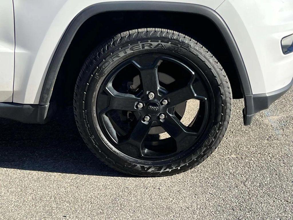 used 2019 Jeep Grand Cherokee car, priced at $18,991