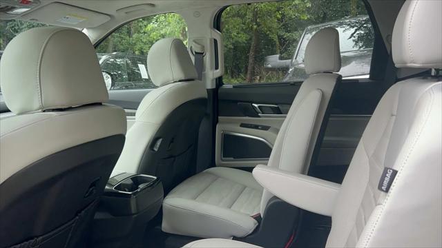 used 2024 Kia Telluride car, priced at $46,991