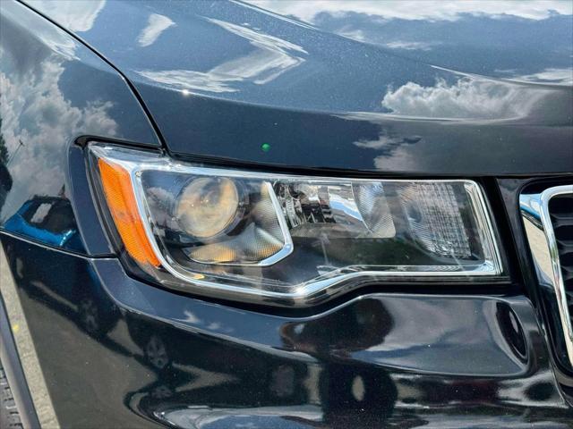used 2022 Jeep Grand Cherokee car, priced at $25,991