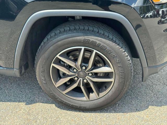 used 2022 Jeep Grand Cherokee car, priced at $25,991