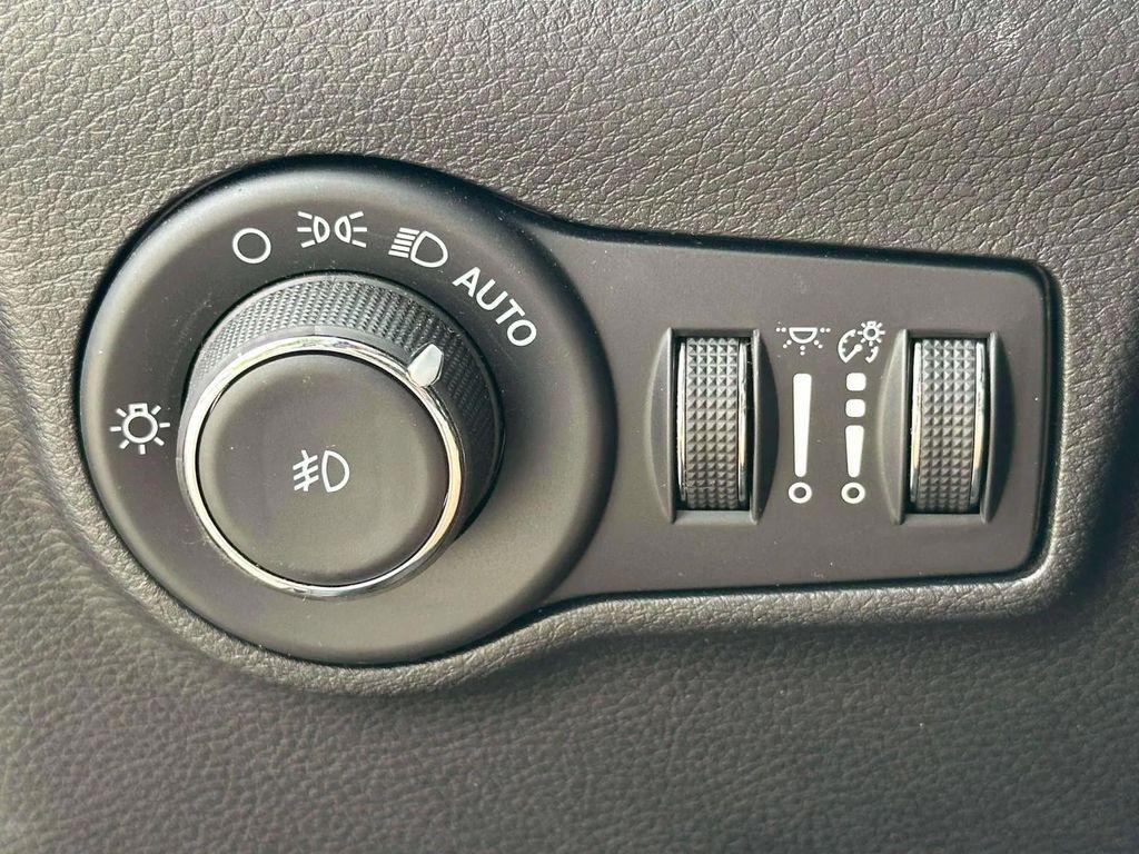 used 2022 Jeep Compass car, priced at $20,991