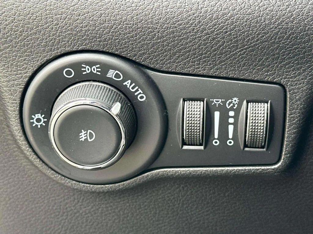 used 2023 Jeep Compass car, priced at $22,791