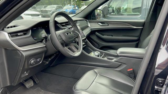 used 2024 Jeep Grand Cherokee car, priced at $37,691