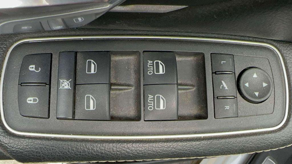 used 2022 Ram 1500 car, priced at $31,591