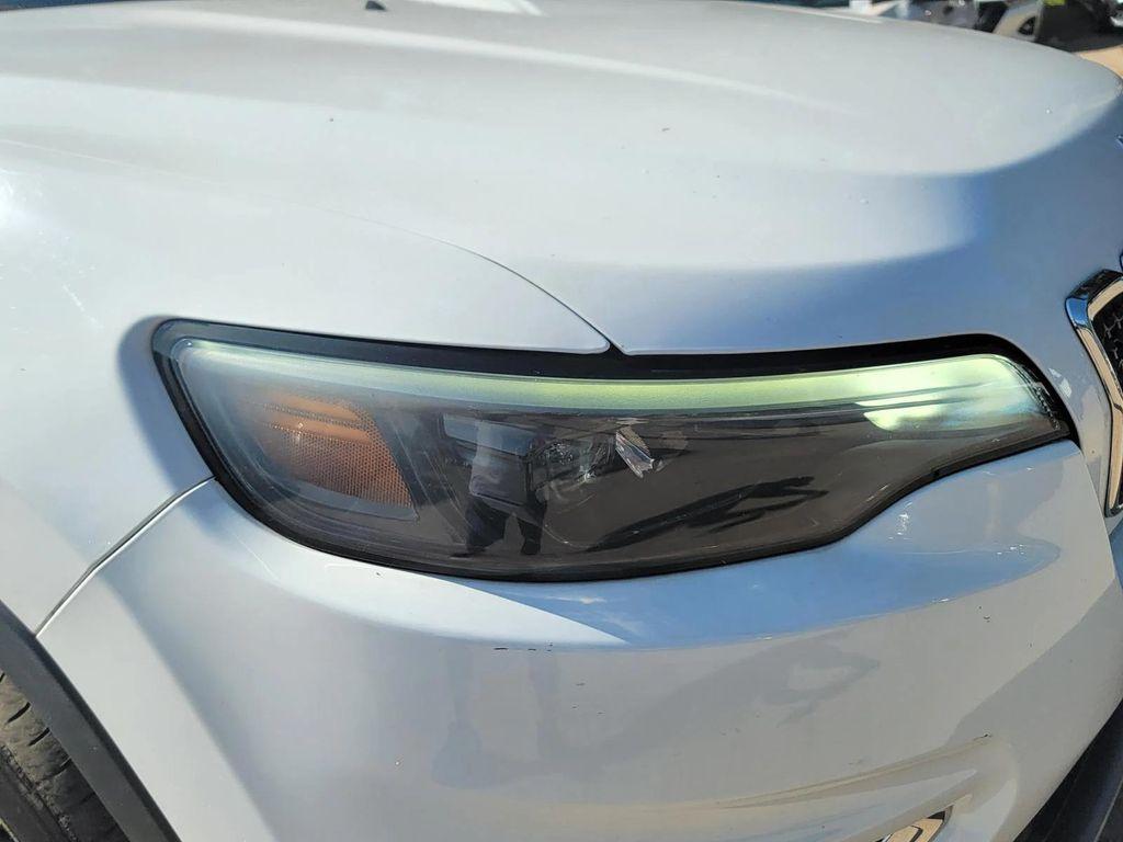 used 2020 Jeep Cherokee car, priced at $19,991