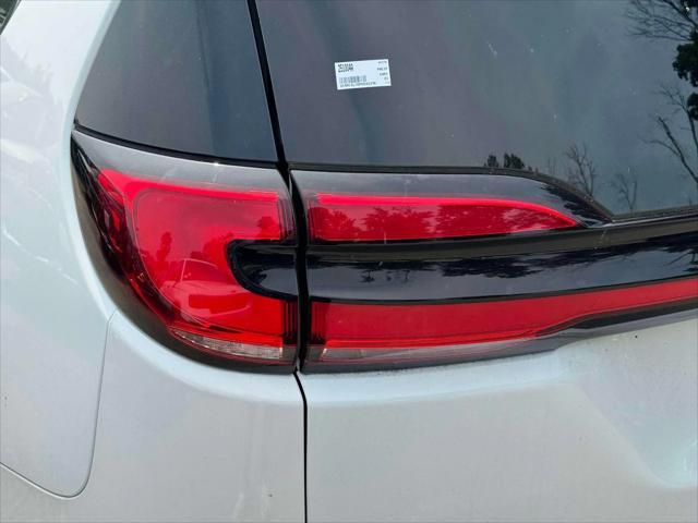 used 2023 Chrysler Pacifica Hybrid car, priced at $31,991