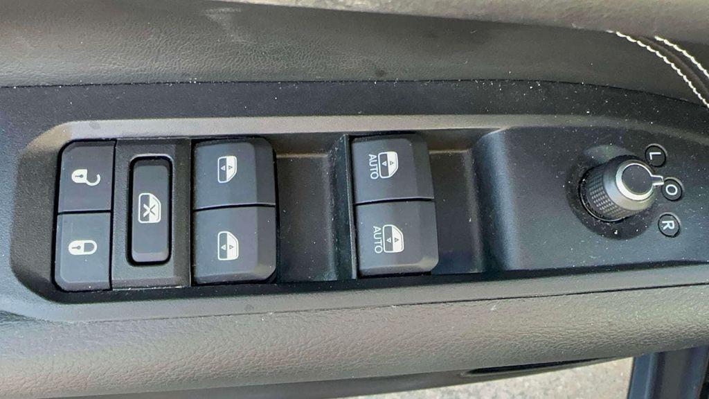 used 2022 Jeep Compass car, priced at $21,991