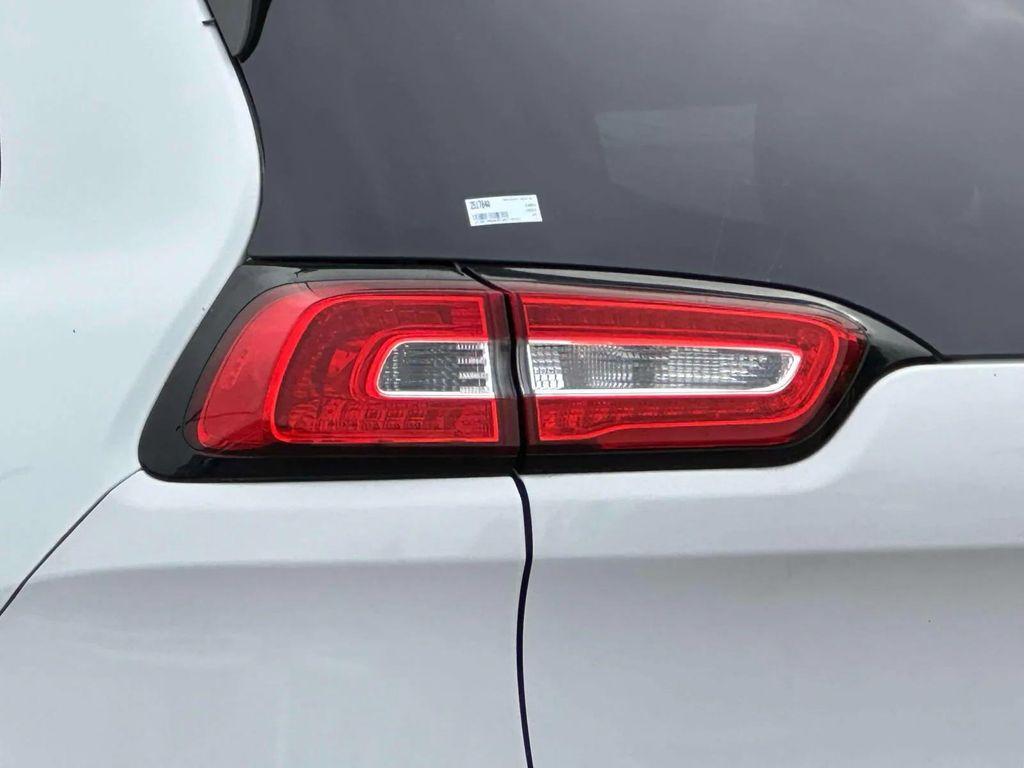 used 2015 Jeep Cherokee car, priced at $13,791