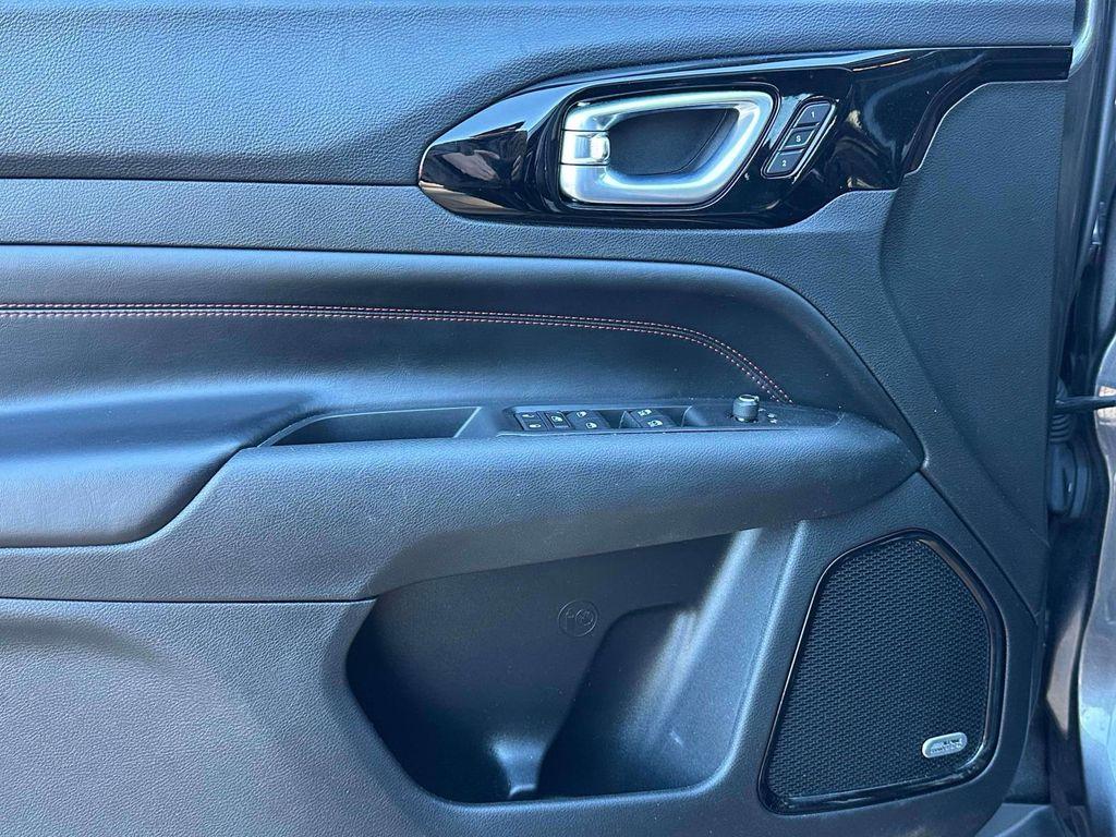 used 2022 Jeep Compass car, priced at $20,991