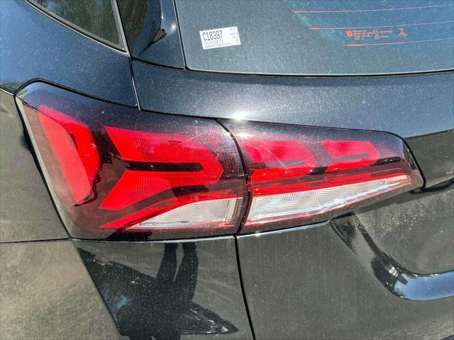 used 2022 Chevrolet Equinox car, priced at $17,991