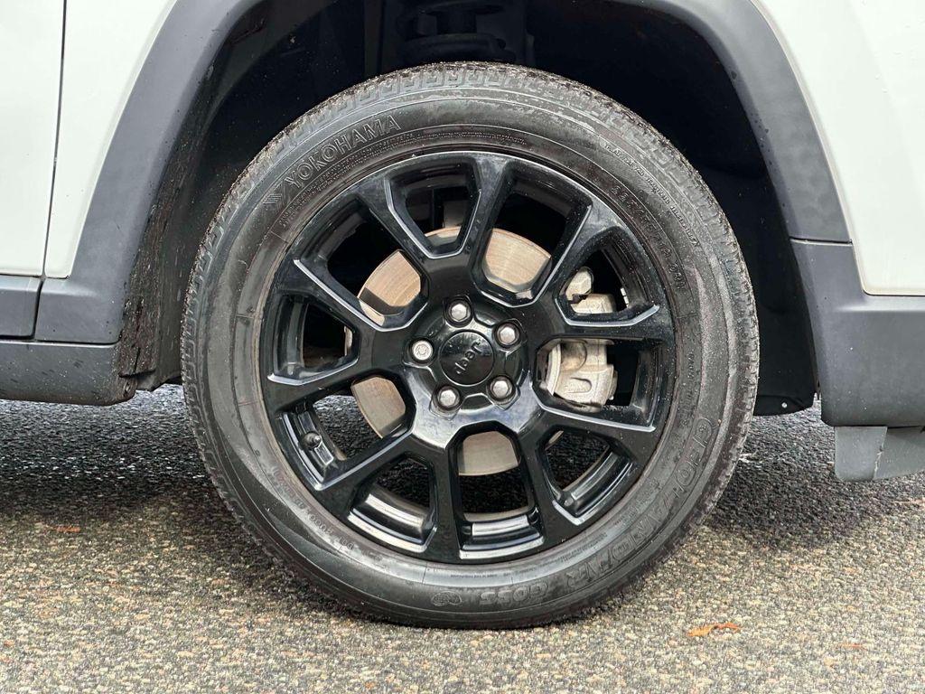 used 2022 Jeep Compass car, priced at $19,991