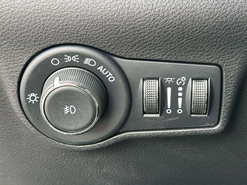 used 2022 Jeep Compass car, priced at $19,991