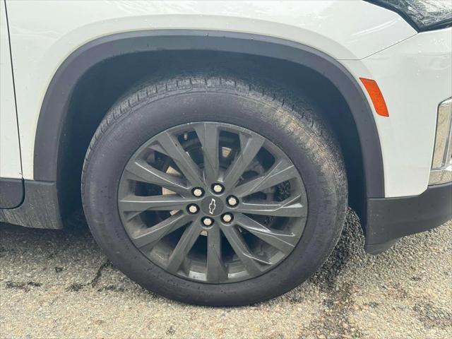 used 2023 Chevrolet Traverse car, priced at $37,991
