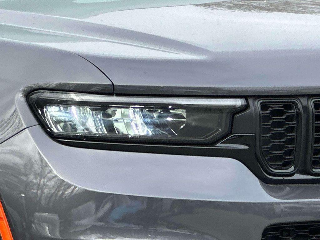 used 2024 Jeep Grand Cherokee L car, priced at $34,991