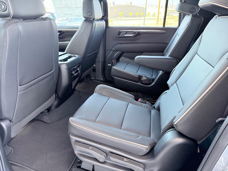 new 2026 Chevrolet Suburban car, priced at $81,940