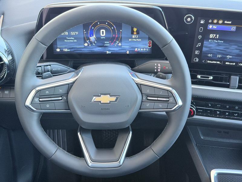 new 2026 Chevrolet Equinox car, priced at $32,560