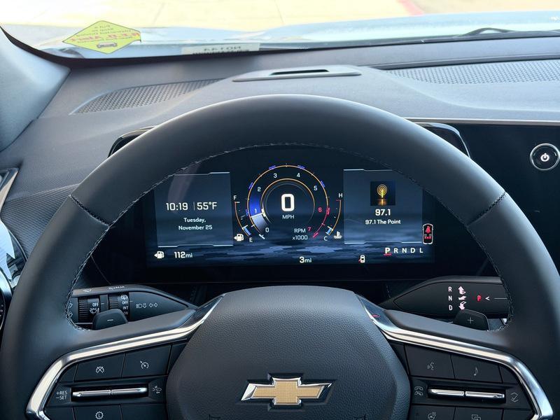 new 2026 Chevrolet Equinox car, priced at $32,560