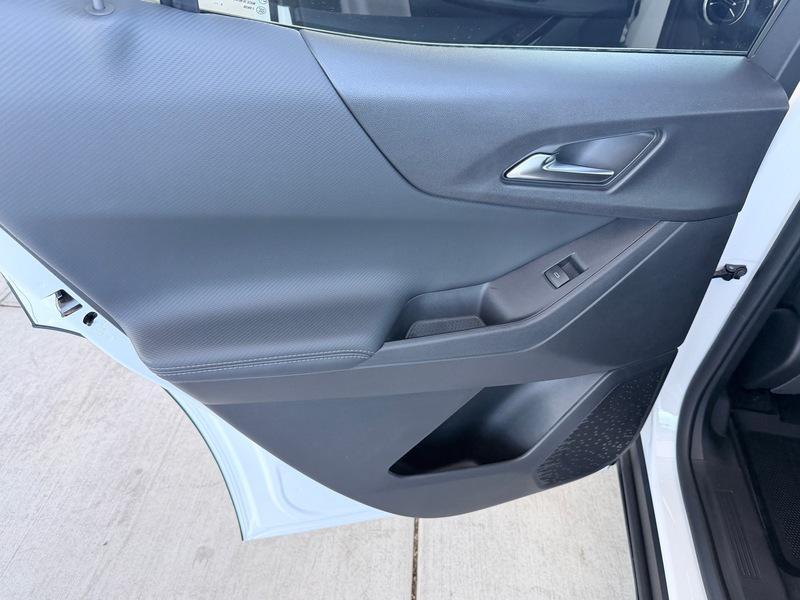 new 2026 Chevrolet Equinox car, priced at $32,560