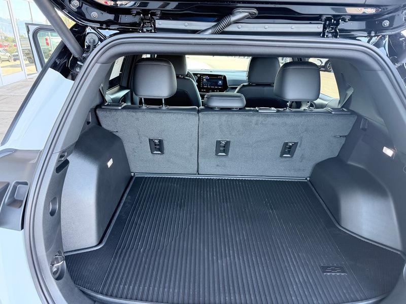 new 2026 Chevrolet Equinox car, priced at $32,560