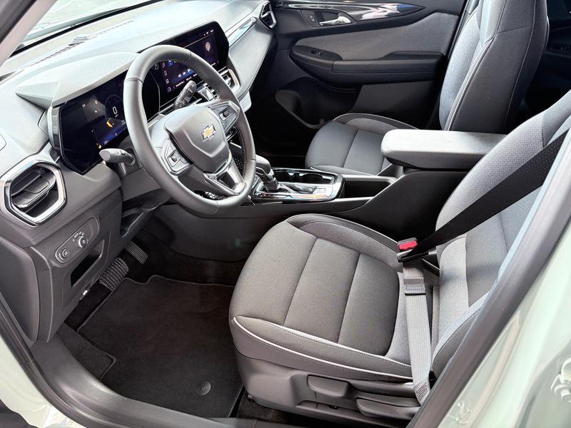 new 2026 Chevrolet TrailBlazer car, priced at $26,101