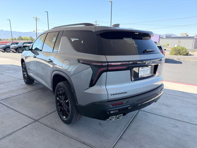 new 2026 Chevrolet Traverse car, priced at $47,630