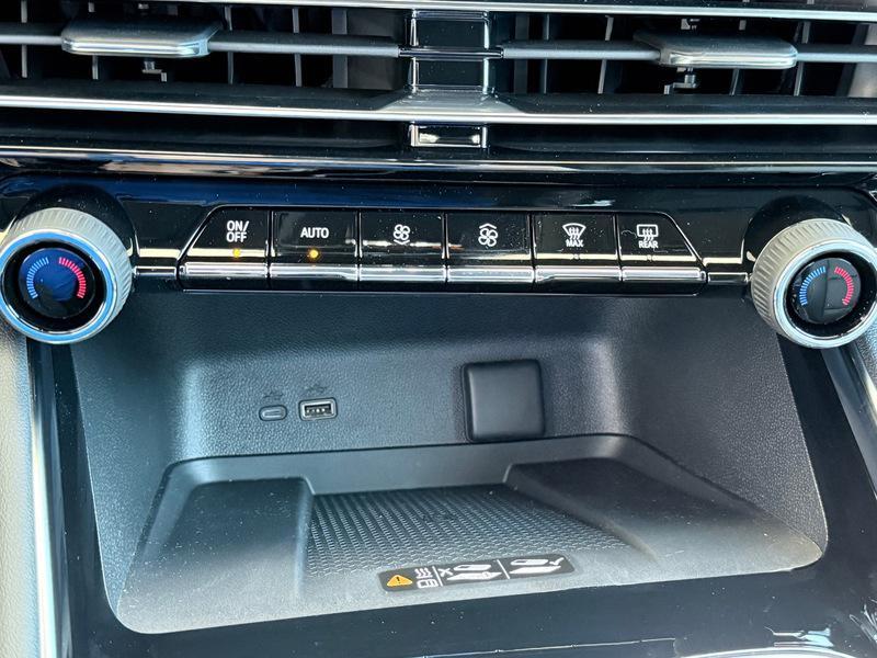 new 2026 Chevrolet Traverse car, priced at $47,630