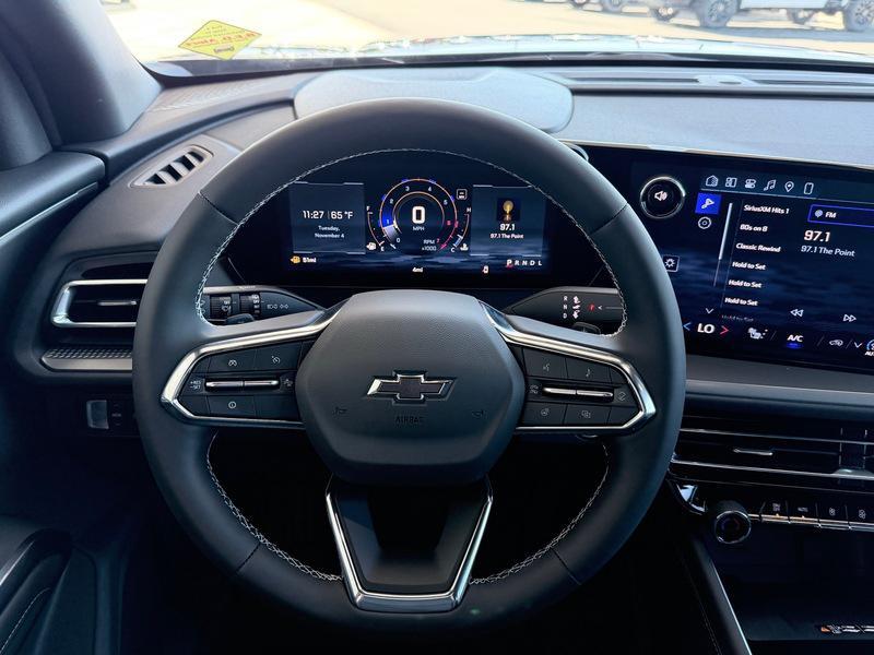 new 2026 Chevrolet Traverse car, priced at $47,630