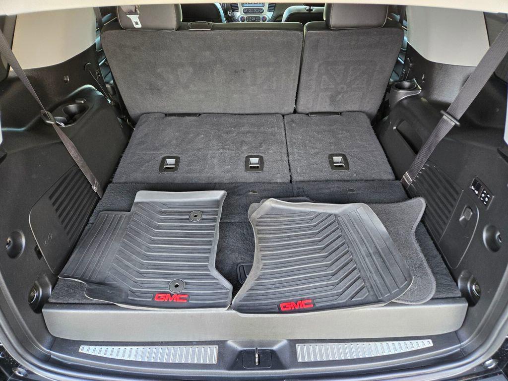 used 2020 GMC Yukon car, priced at $36,594