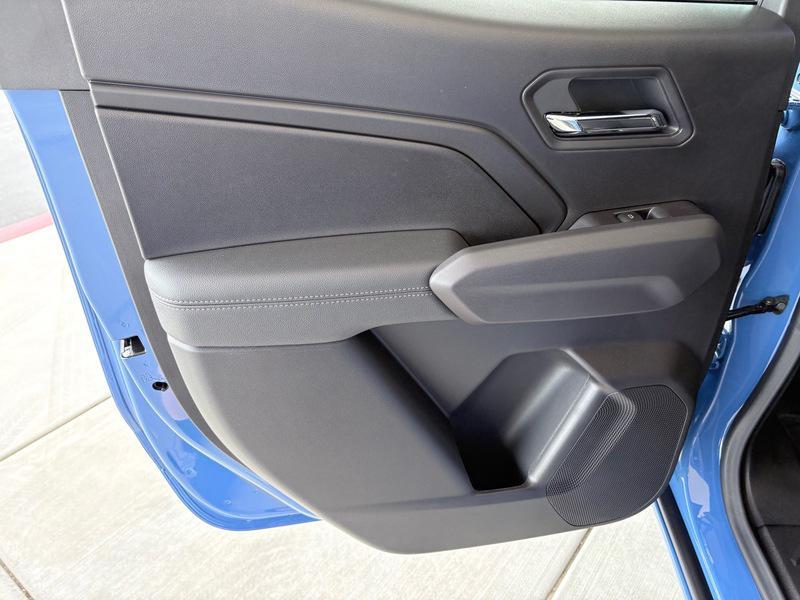 new 2025 GMC Canyon car, priced at $38,205