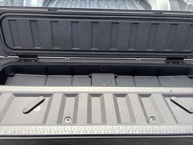 new 2025 Chevrolet Colorado car, priced at $41,040
