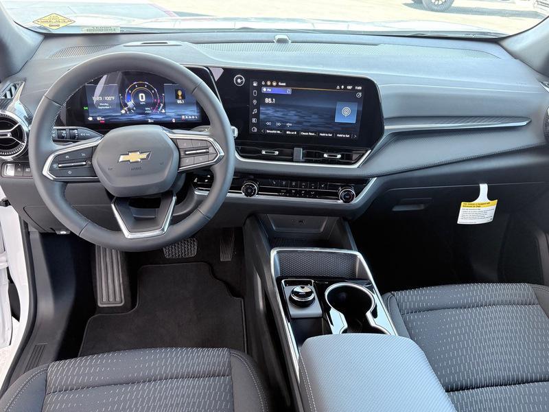 new 2026 Chevrolet Equinox car, priced at $29,995