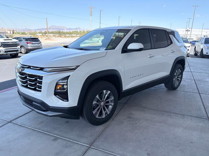 new 2026 Chevrolet Equinox car, priced at $29,995