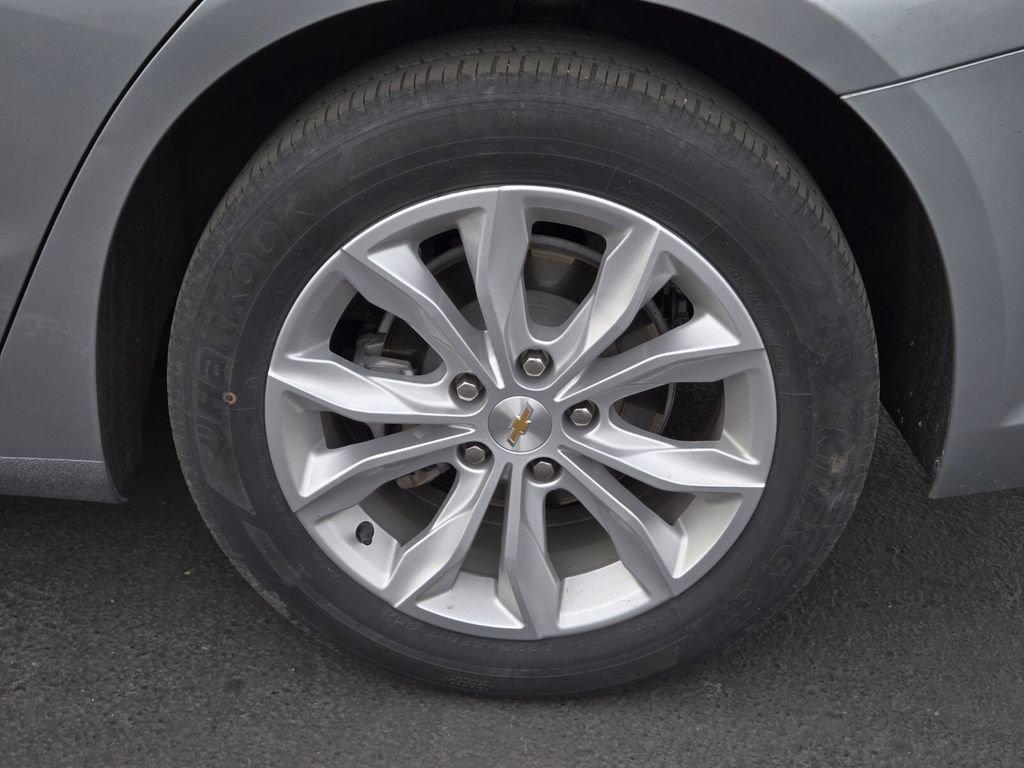 used 2024 Chevrolet Malibu car, priced at $19,154